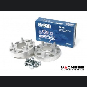 Maserati GranTurismo Wheel Spacers - H&R Trak+ DRA Series - 22mm - set of 2